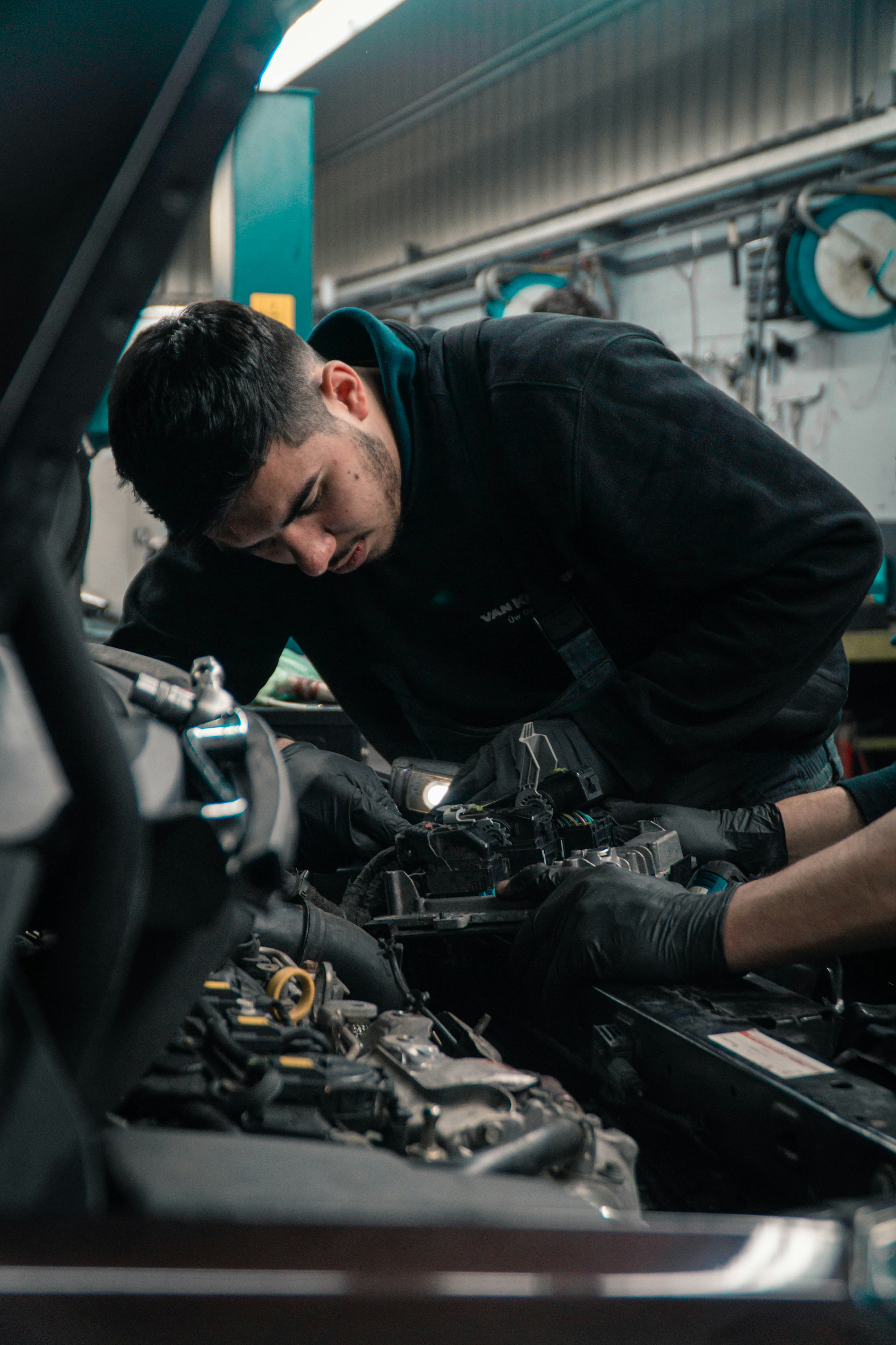 AB Automotive mechanic at work